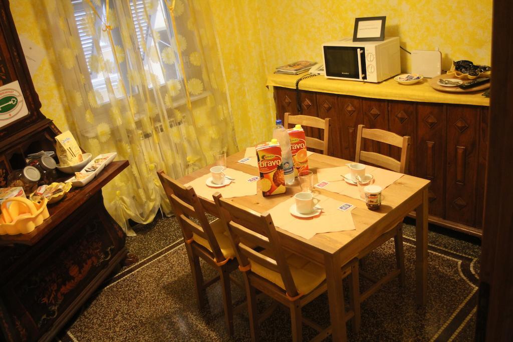 Bed & Breakfast La Rosa Dei Venti Genova Rom bilde